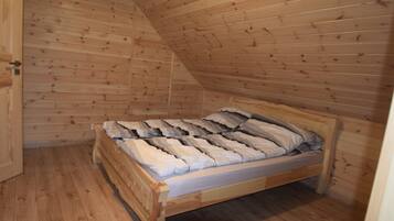 House | 2 bedrooms, bed sheets
