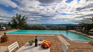 Piscina all'aperto