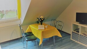 Apartment | Living room - Welcoming Apartment With Garden in Kühlungsborn (Kuehlungsborn)