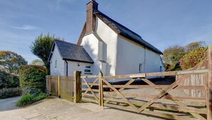 Exterior - Comfortable Cottage in Kingsheanton With Private Garden (Barnstaple)
