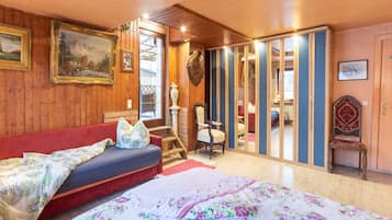 Apartment | 3 Schlafzimmer, individuell eingerichtet, Bettwäsche