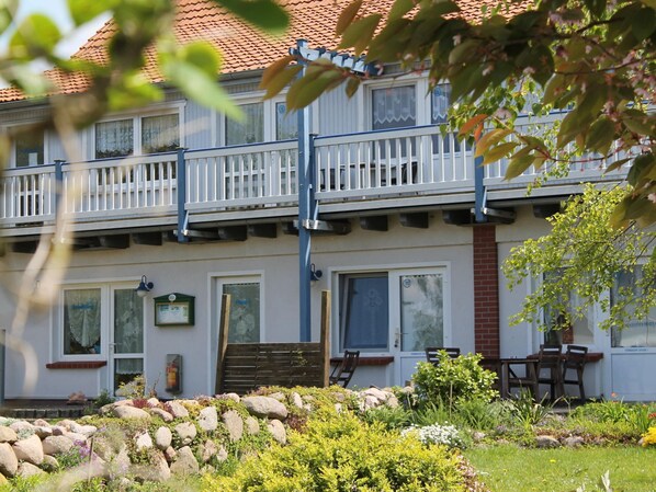 Apartment | Exterior