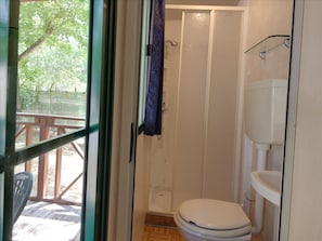 Mobile Home | Bathroom | Shower - Modern Mobile Home in Cesenatico With Pool Near Seabeach (Cesenatico)