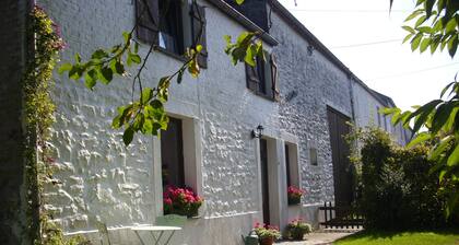 Ideal Cottage for Family & Friends Holiday - Calm in the Midst of Nature