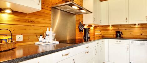 Chalet | Private kitchen | High chair