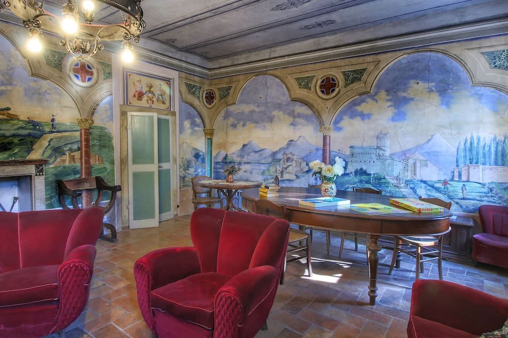 Farmhouse Bliss With Pool, Wine and Tails - Gualdo Cattaneo