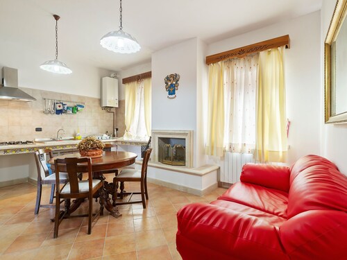 Studio in Castle With Pool and Views of the Majella Park and Lake Bomba