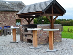 Garden - Holiday Home in Cul-des-sarts With Roofed Terrace (Couvin)