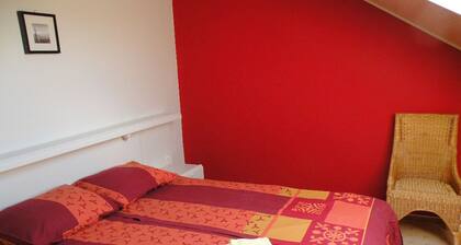 Large Apartment with Private Terrace near Kleve & Goch