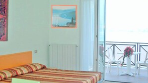Apartment | 1 bedroom, individually furnished - Apartment in Residence on Lake Maggiore near Beach (Verbania)
