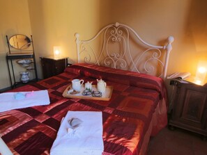 Appartement | 2 chambres, ameublement personnalisé, draps fournis