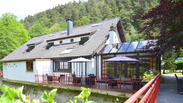 Unclassified image, 1 of 39, button - Luxurious Accommodation, Sauna, Hot Tub, Solarium, Private Bathrooms (Vielsalm)