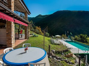 Unclassified image, 2 of 25, button - Beautiful Chalet With Swimming Pool in Lombardy (Marone)