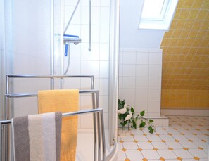 Apartment | Bathroom - Ferienwohnung in Wehrstapel (Meschede)