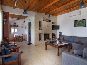 Living area - Villa in Lefkogia Crete With Swimming Pool (Agios Vasileios)