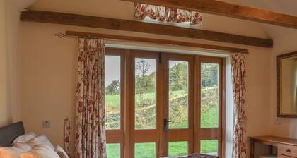 The Bull Pen - 17320