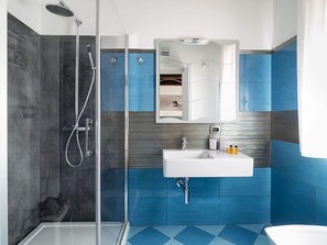 Villa | Bathroom - Exclusive Luxury Villa in Agrigento with Private Pool, Hot Tub, BBQ (Agrigento)
