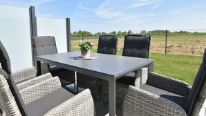 Balcony - Gorgeous Holiday Home in Kühlungsborn Near Sea (Kuehlungsborn)