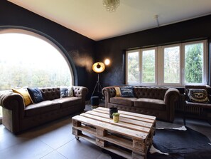 House | Living room