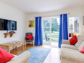 TV - 2 bedroom accommodation in Mathon, near Malvern (Mathon, near Malvern)