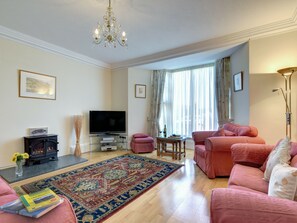 Fireplace - Modern Holiday Home in Bowness-on-windermere Near Lake (Windermere)