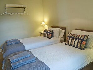 2 bedrooms, bed sheets - 2 bedroom accommodation in Alnham, near Rothbury (Alnham, near Rothbury)