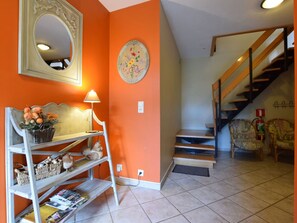 House | Reception
