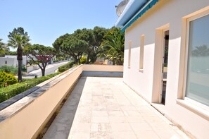 Villa | Vue depuis lâhĂ©bergement