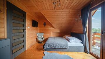 Villa | 2 bedrooms, individually furnished, bed sheets