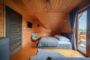 Villa | 2 bedrooms, individually furnished, bed sheets