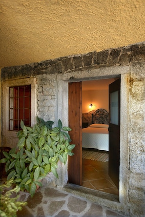 5 chambres, Wi-Fi, draps fournis