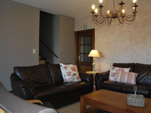 Cottage | Living area