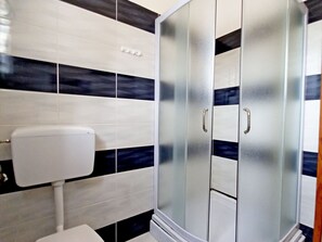 Ferienhaus | Badezimmer