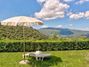 House | Exterior - Appealing Home With Pool (Dicomano)