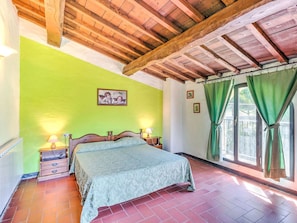 House | 2 bedrooms, individually furnished, bed sheets