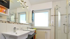 Unclassified image, 5 of 40, button - Lovely Holiday Home in Diemelsee near Ski Area Willingen (Diemelsee)