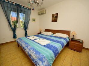 3 bedrooms, Internet