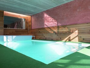 House | Pool | Indoor pool, outdoor pool - Holiday Home in Moutouyet With Pool & Sauna (Stoumont)
