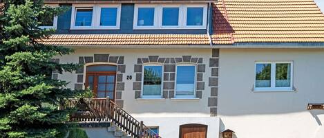 Apartment | Exterior