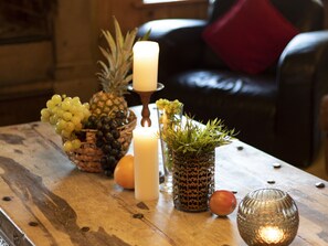 House | Dining
