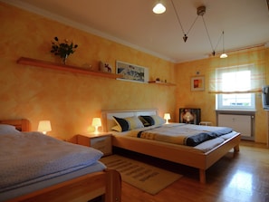 House | 2 bedrooms, individually furnished, iron/ironing board, travel crib