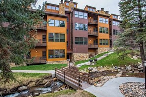 Exterior - Luxury 4-Bedroom Ski-In Condo | Steamboat Springs Year-Round Mountain Getaway (Steamboat Springs)