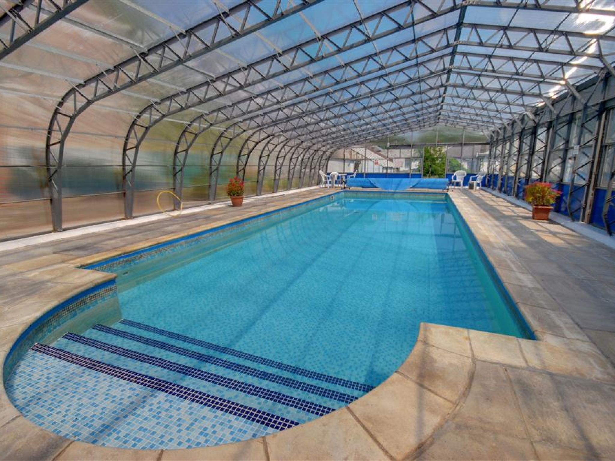 Indoor pool, outdoor pool