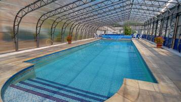 Indoor pool, outdoor pool