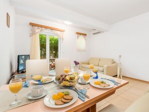 Dining - Apartment Mare 3 by Interhome (Rab/Kampor)