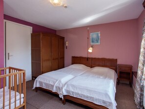 Ferienhaus | 8 Schlafzimmer, individuell eingerichtet, Bettwäsche