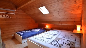 Chalet | 4 bilik tidur, dilengkapkan perabot secara berasingan