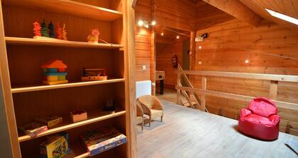 Chalet in Ardennes With Sauna & Garden