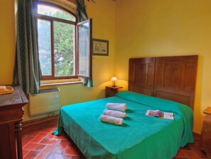 House | 3 bedrooms, individually furnished, bed sheets - Farmhouse in Umbertide Near Golf Club (Umbertide)