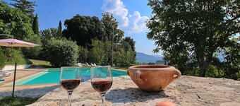 近高爾夫俱樂部翁貝蒂德農舍